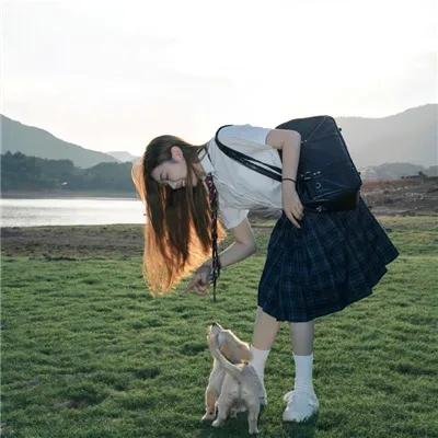 身为VTuber的我因为忘记关台而成了传说